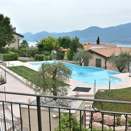 Residenza Alle Torri With Pool Тори дел Бенако Екстериор снимка