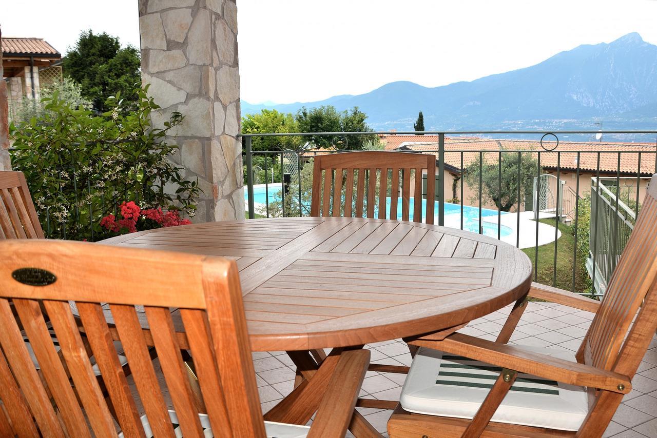 Residenza Alle Torri With Pool Тори дел Бенако Екстериор снимка